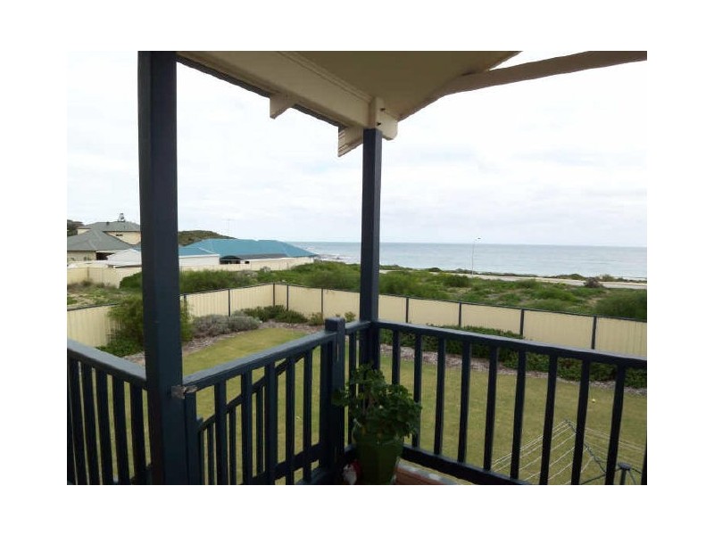 4 Cranbrook Crescent, Dawesville WA 6210