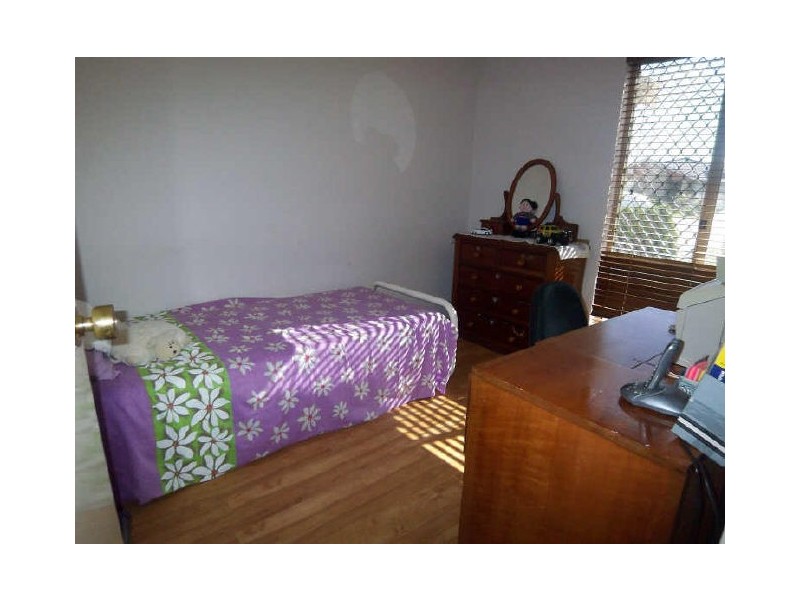 5 Cove Court, Dudley Park WA 6210