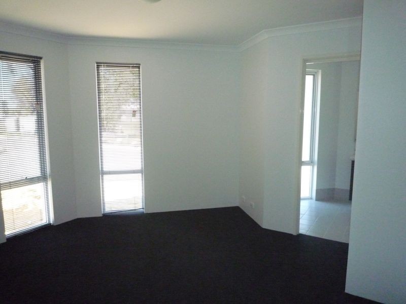 1 Sheffield Green, Greenfields WA 6210