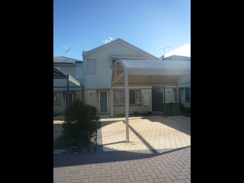 2/14 Wattleglen Avenue, Erskine WA 6210