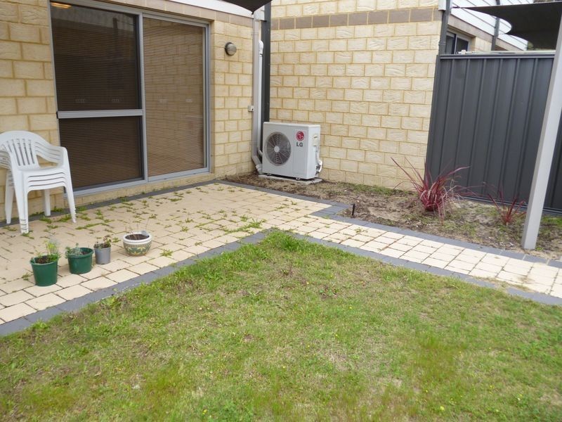 2/14 Wattleglen Avenue, Erskine WA 6210