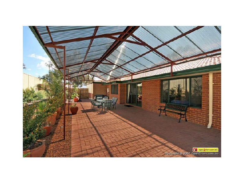 10 Bookara View, Lakelands WA 6210