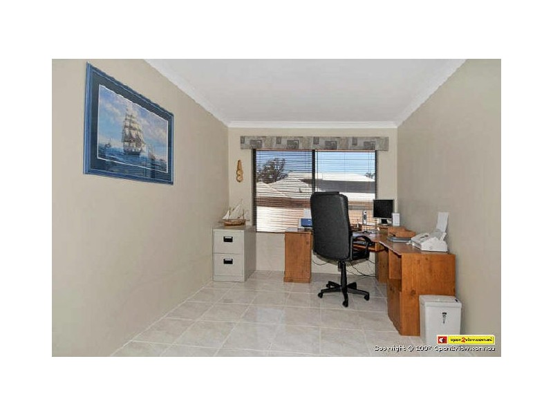 10 Bookara View, Lakelands WA 6210