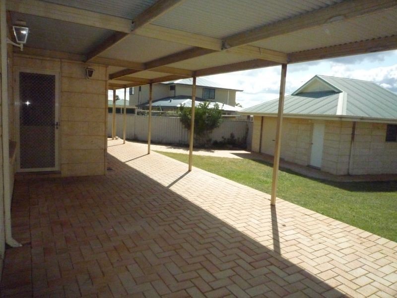 35 Orestes Street, San Remo WA 6210