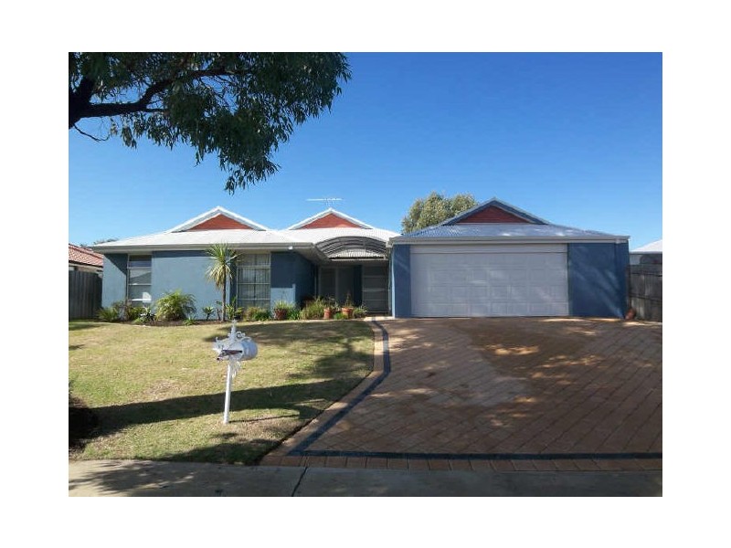 12 Glenelg Way, Meadow Springs WA 6210