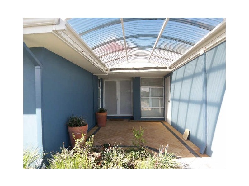 12 Glenelg Way, Meadow Springs WA 6210