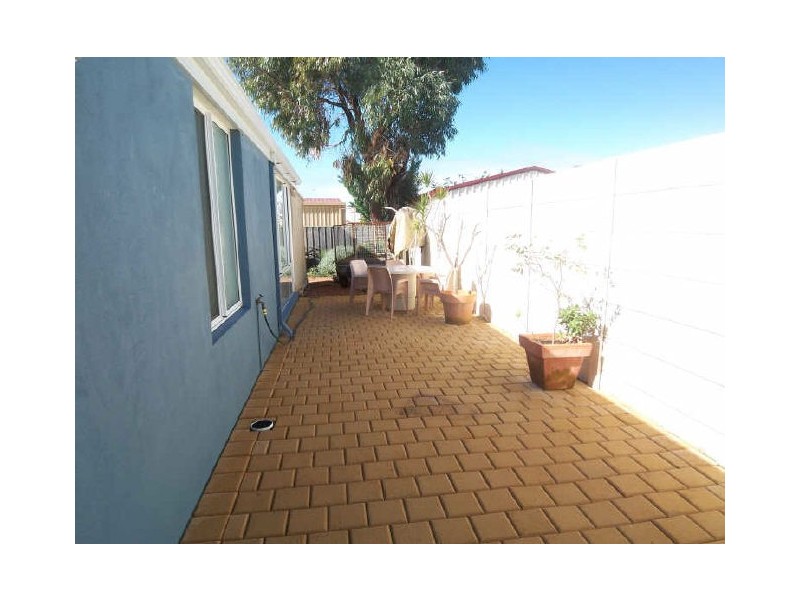 12 Glenelg Way, Meadow Springs WA 6210