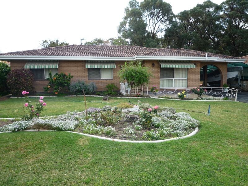 11 Moat Street, Mandurah WA 6210
