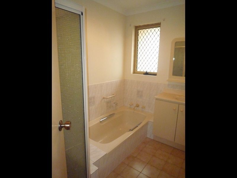 33 Orestes Street, Mandurah WA 6210