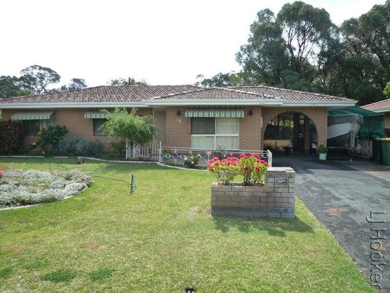 18 Moat Street, Mandurah WA 6210