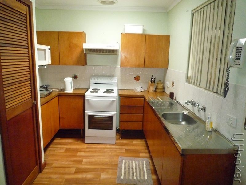 18 Moat Street, Mandurah WA 6210