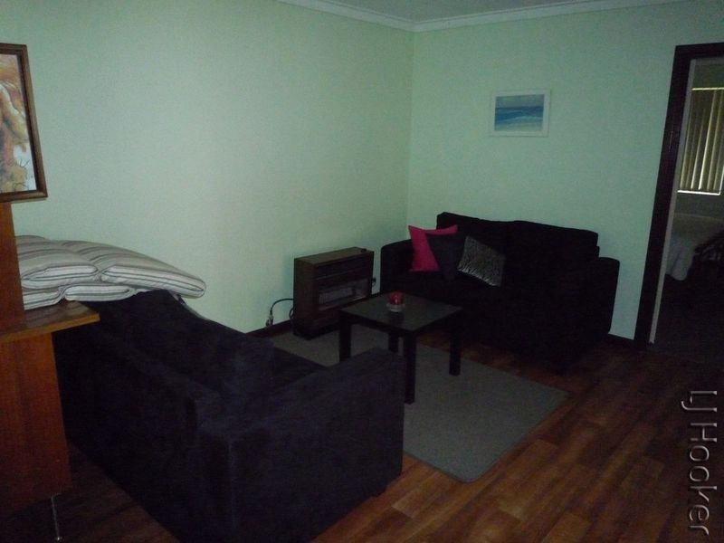 18 Moat Street, Mandurah WA 6210