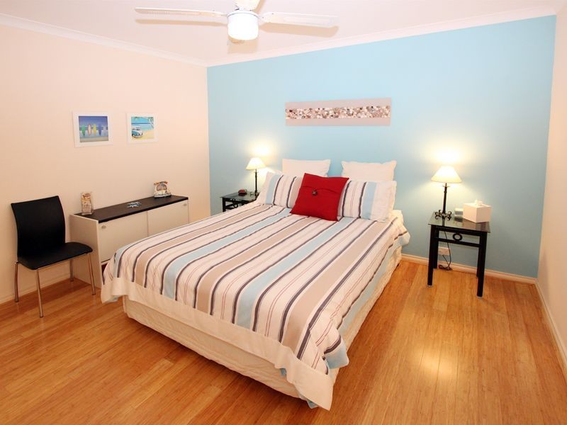 10A Pinnace Court, Halls Head WA 6210