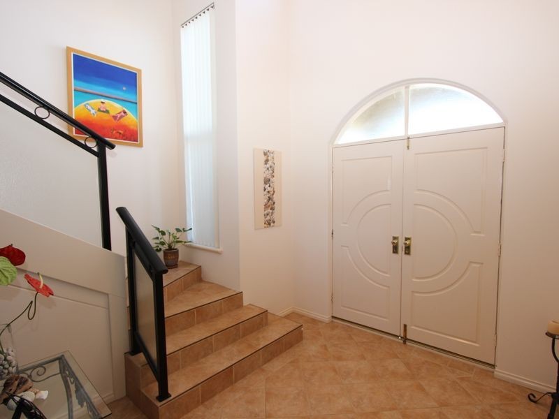 10A Pinnace Court, Halls Head WA 6210