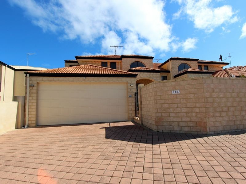 10A Pinnace Court, Halls Head WA 6210