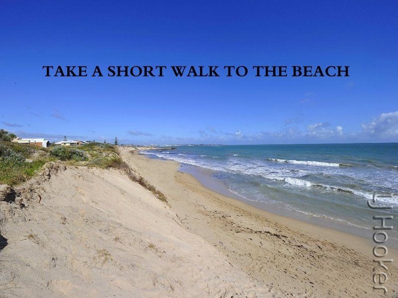 15 Poivre Place, San Remo WA 6210