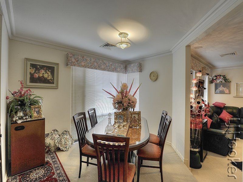 15 Poivre Place, San Remo WA 6210