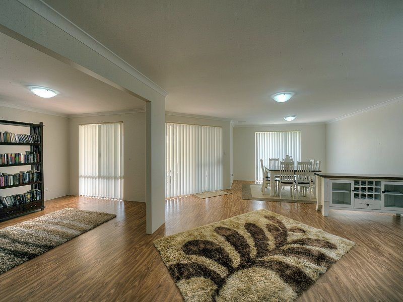 7 Jileroo Brace, Lakelands WA 6180