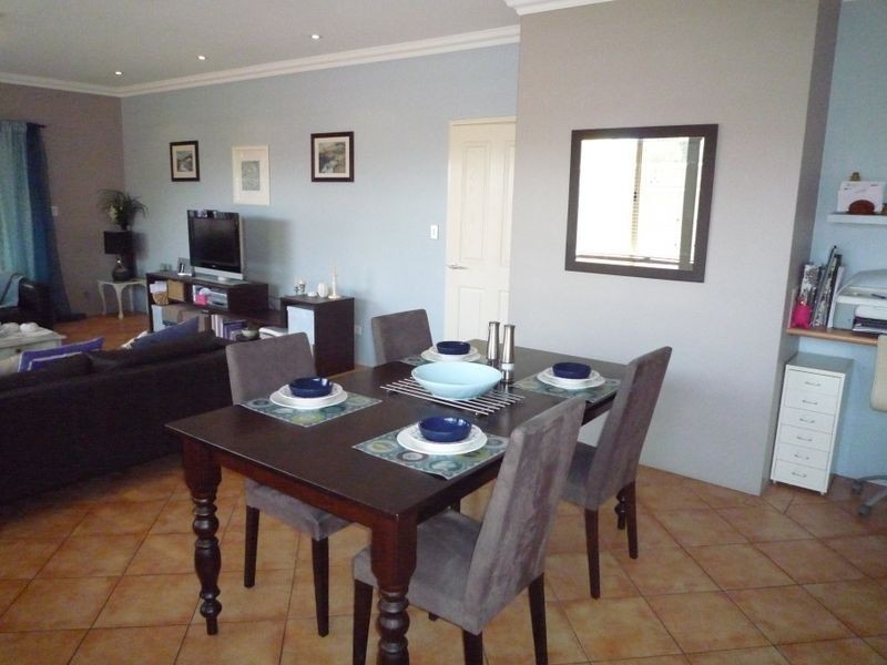 26 Evella Cove, Lakelands WA 6180