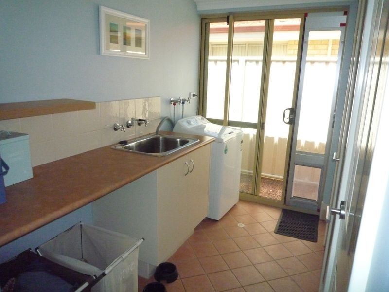 26 Evella Cove, Lakelands WA 6180