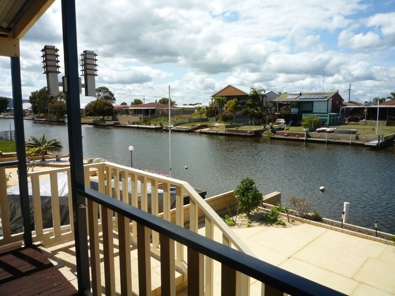 67 Allambi Way, South Yunderup WA 6208