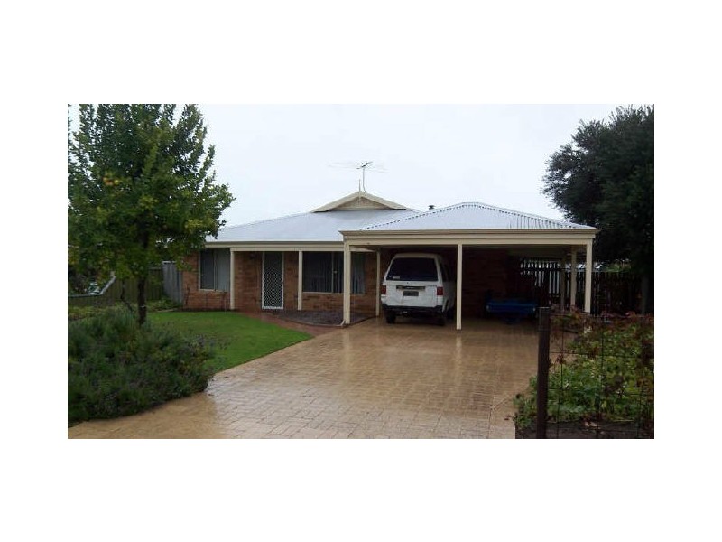 11 Casula Avenue, Coodanup WA 6210