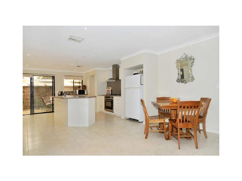 21 Lambrook Mews, Erskine WA 6210