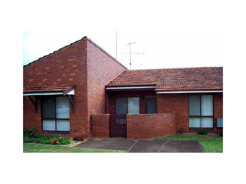 6/10 Stevenson Street, Dudley Park WA 6210