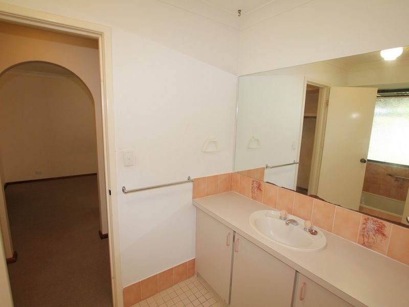 3 Barnes Way, Mandurah WA 6210