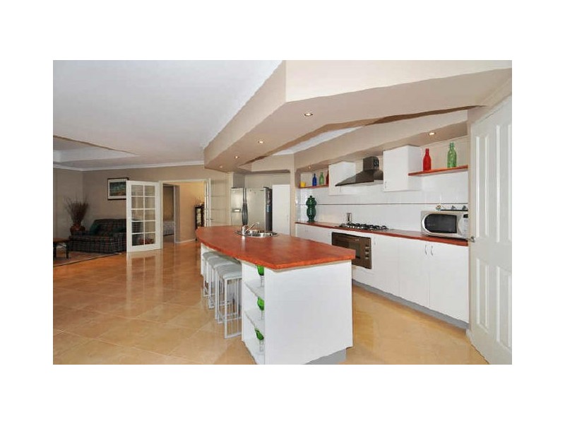 23 Portrush Parade, Meadow Springs WA 6210