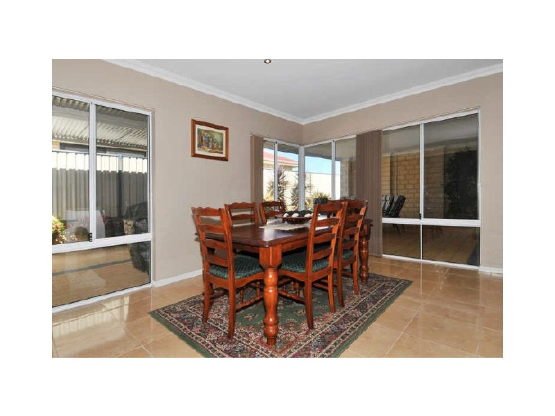 23 Portrush Parade, Meadow Springs WA 6210