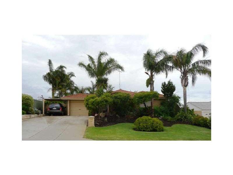 188 Oakmont Ave, Meadow Springs WA 6210