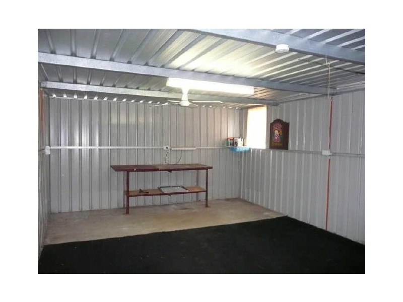 188 Oakmont Ave, Meadow Springs WA 6210