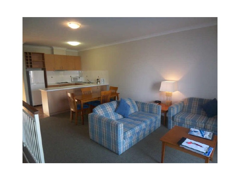 39/20 Apollo Place, Halls Head WA 6210