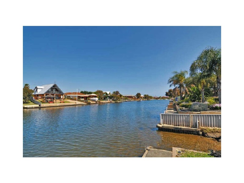34 Tanderra Place, South Yunderup WA 6208