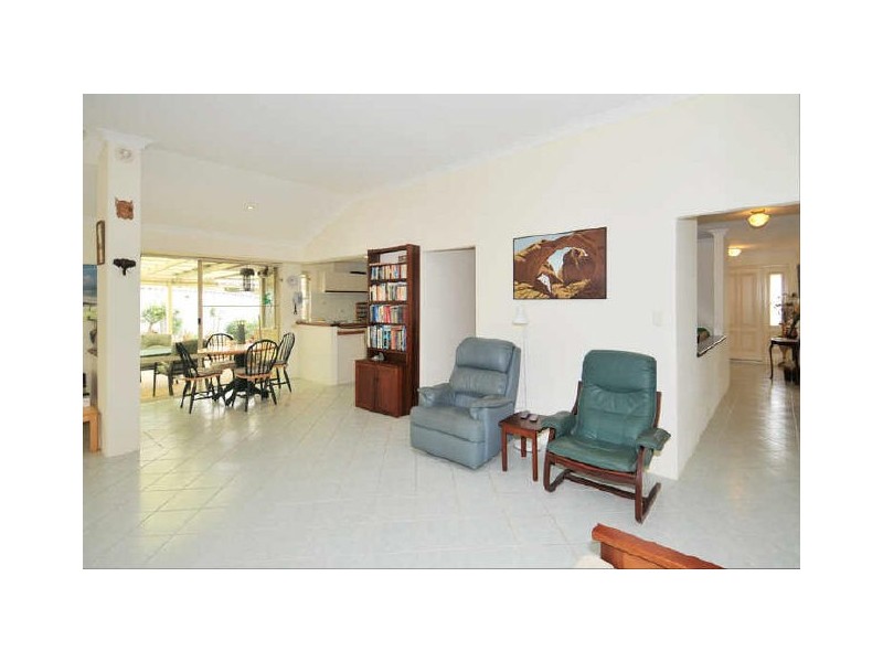 4 Waterston Place, Erskine WA 6210