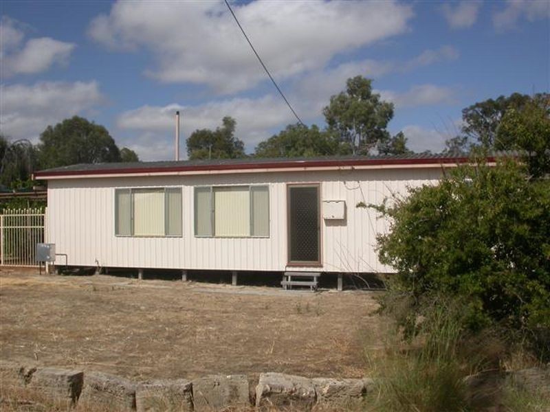 6 Doongin Place, Greenfields WA 6210