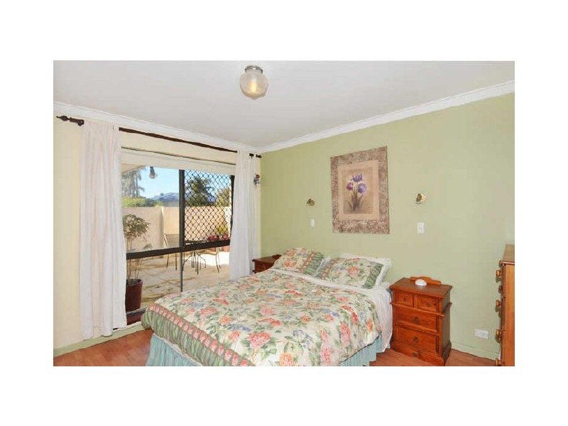 43 Glencoe Parade, Halls Head WA 6210