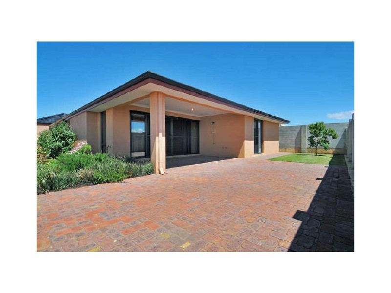15 Paperbark Way, Wannanup WA 6210