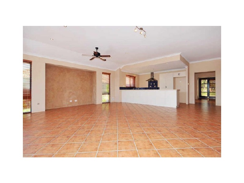 15 Paperbark Way, Wannanup WA 6210