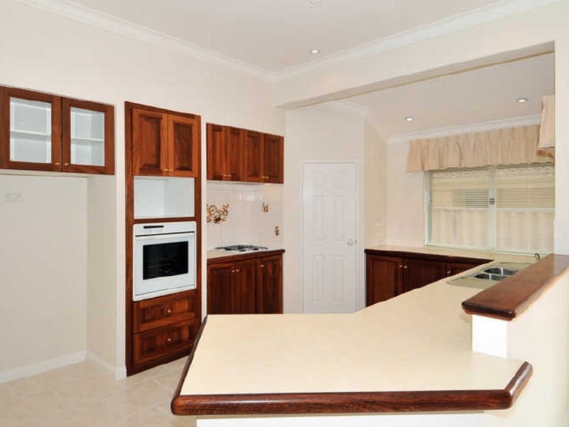 31 Orestes Street, Barragup WA 6210