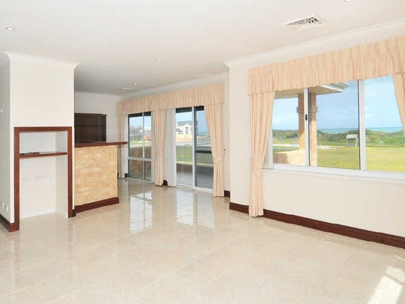 31 Orestes Street, Barragup WA 6210