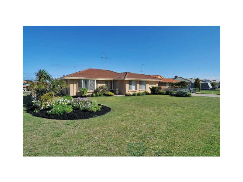 177 McLarty Road, Halls Head WA 6210