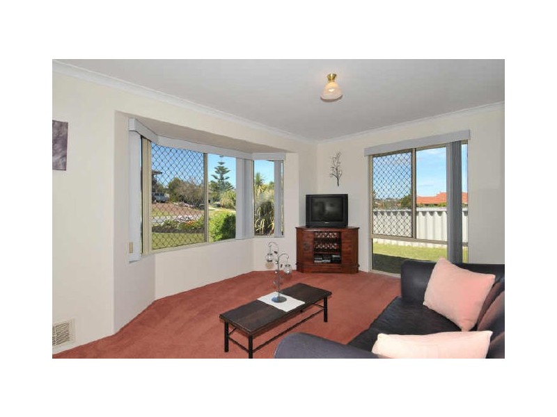 177 McLarty Road, Halls Head WA 6210