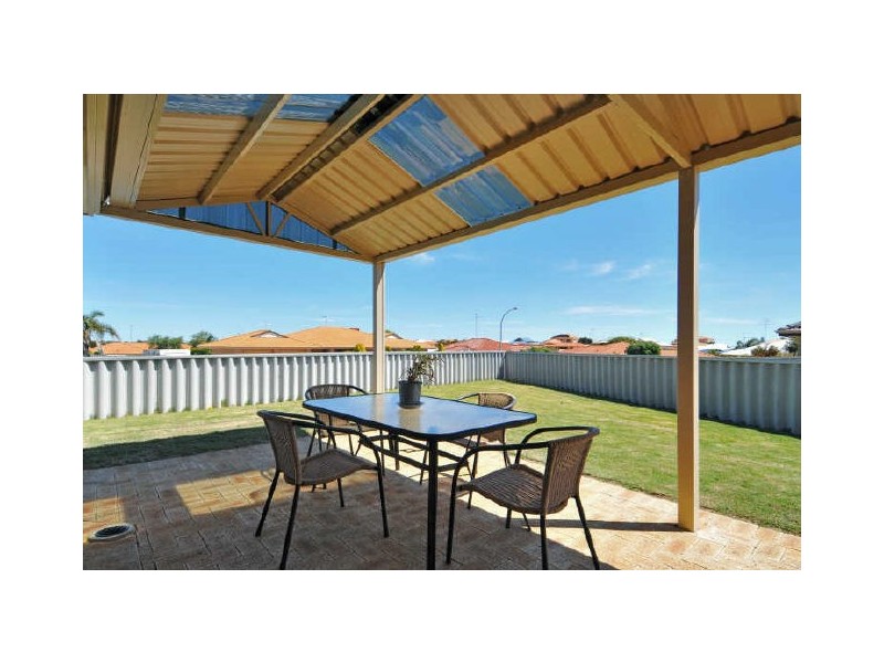 177 McLarty Road, Halls Head WA 6210