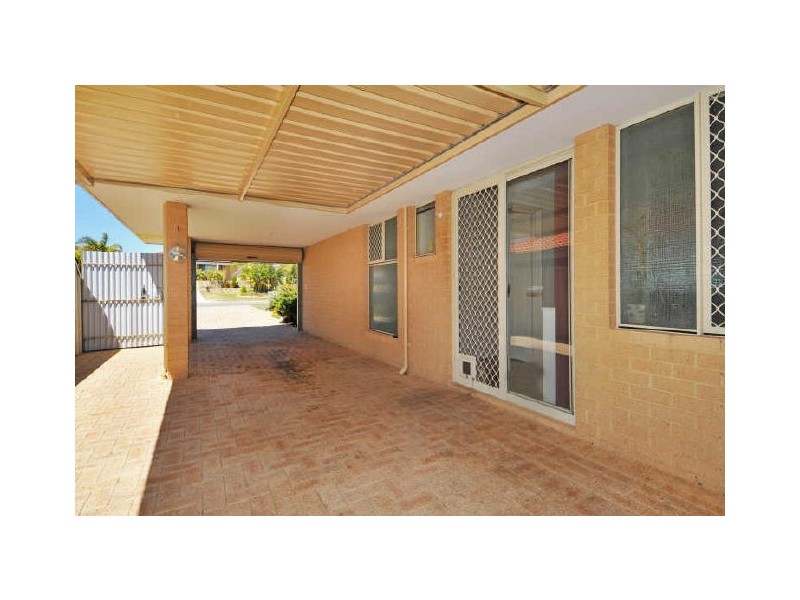 177 McLarty Road, Halls Head WA 6210