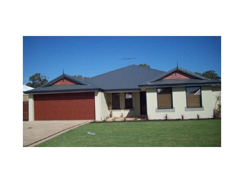 15 Cordia Way, Halls Head WA 6210
