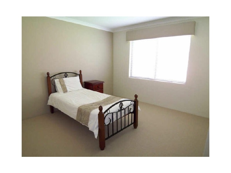 15 Cordia Way, Halls Head WA 6210