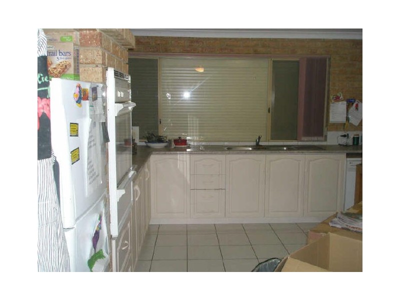1 Clipper Way, Halls Head WA 6210