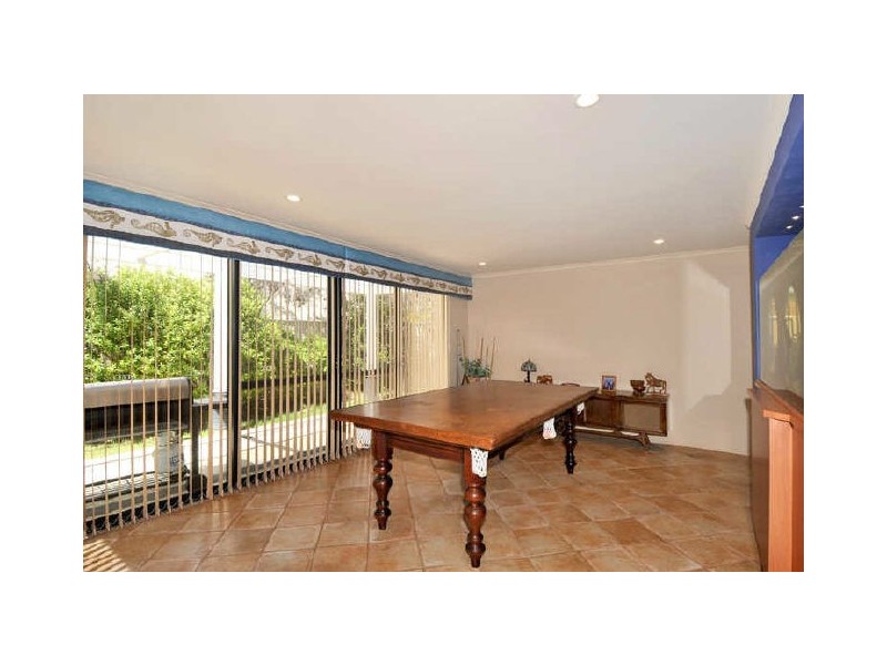 31 Darwin Terrace, Dudley Park WA 6210